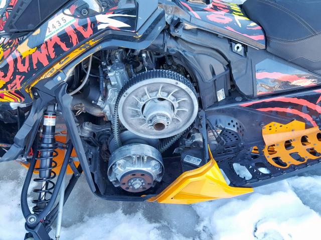 2BPSUTEC8EV000110 - 2014 SKI DOO MXZ BLACK photo 9