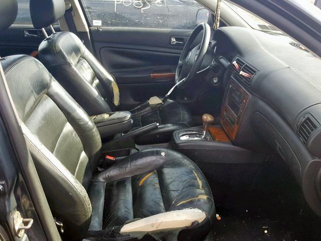 WVWBH63B71P029201 - 2001 VOLKSWAGEN PASSAT GLX 银色 照片 5