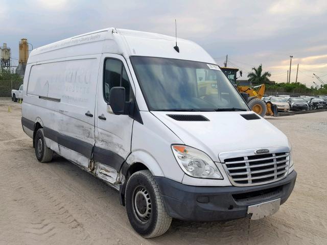 WDYPE8CC5A5438056 - 2010 FREIGHTLINER SPRINTER 2 WHITE photo 1