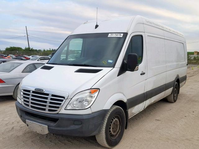 WDYPE8CC5A5438056 - 2010 FREIGHTLINER SPRINTER 2 WHITE photo 2