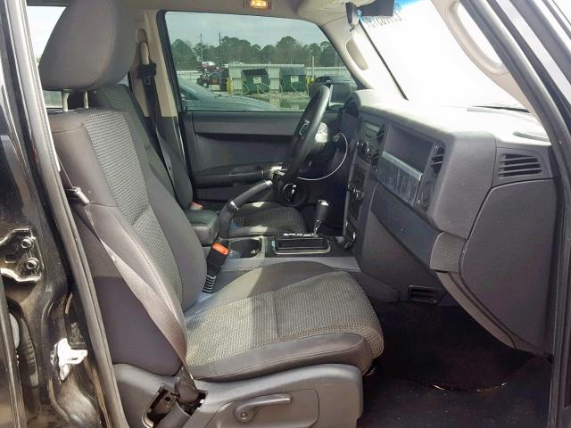 1J4RH4GK4AC140979 - 2010 JEEP COMMANDER BLACK photo 5