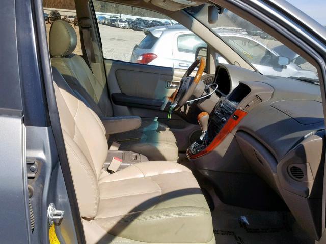 JTJHF10U010202782 - 2001 LEXUS RX 300 GRAY photo 5