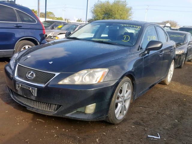 JTHBE262662006993 - 2006 LEXUS IS 350 BLACK photo 2