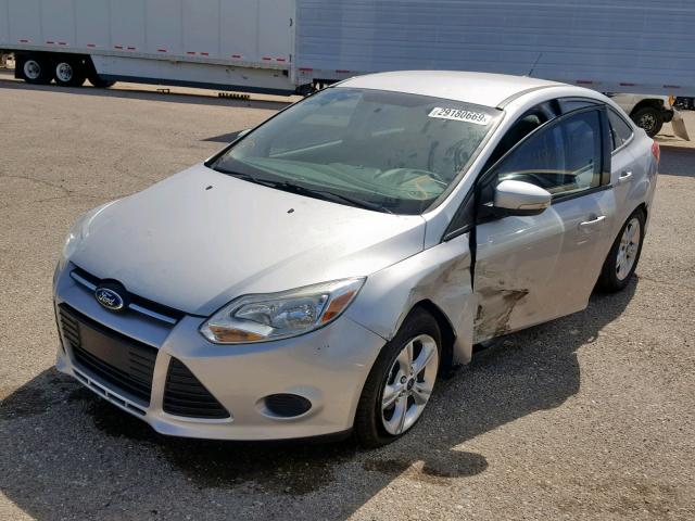 1FADP3F20EL185623 - 2014 FORD FOCUS SE SILVER photo 2