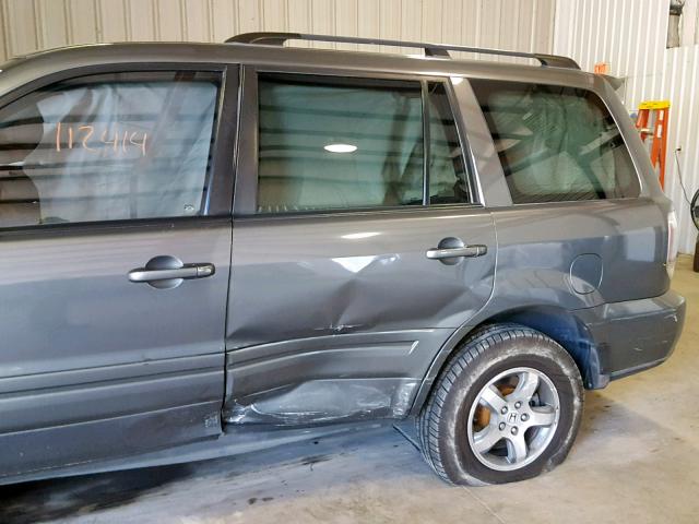 5FNYF28338B027105 - 2008 HONDA PILOT SE GRAY photo 9