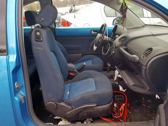 3VWGK31CX4M419332 - 2004 VOLKSWAGEN NEW BEETLE Mavi foto 5