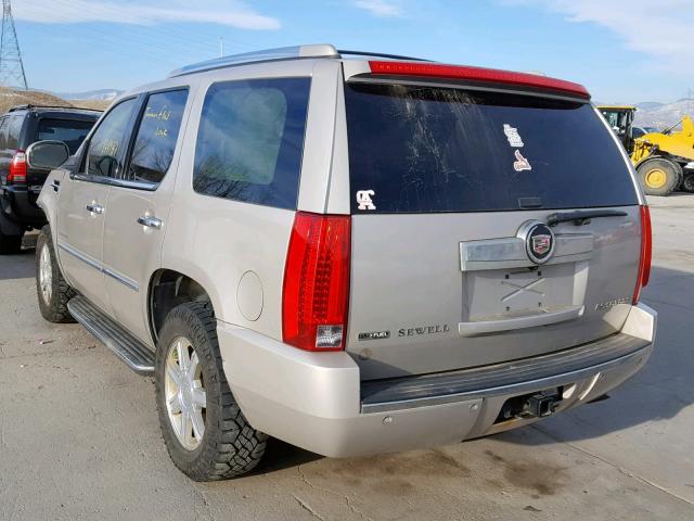 1GYFK13299R234826 - 2009 CADILLAC ESCALADE BEIGE photo 3