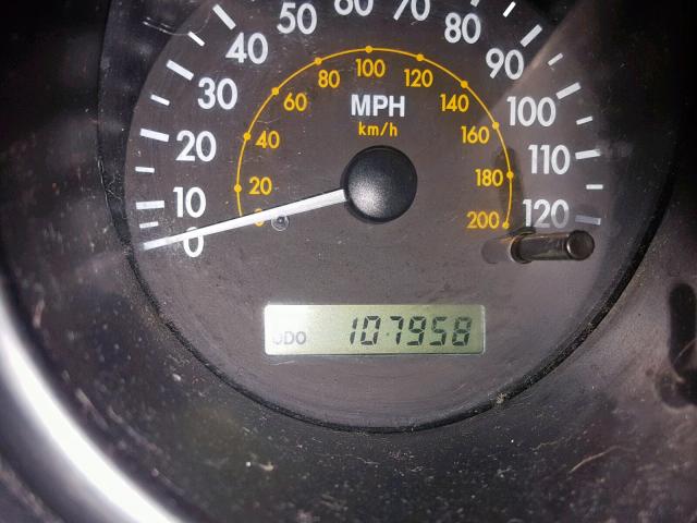 KL1TD56626B650379 - 2006 CHEVROLET AVEO BASE Ақ фото 8