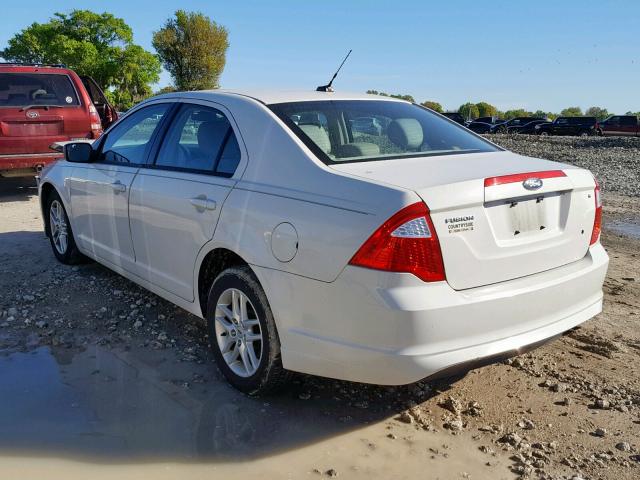 3FAHP0GA5BR109673 - 2011 FORD FUSION S WHITE photo 3