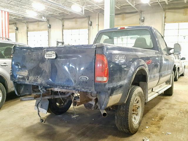 1FTWF31525EC33005 - 2005 FORD F350 SRW S BLUE photo 4