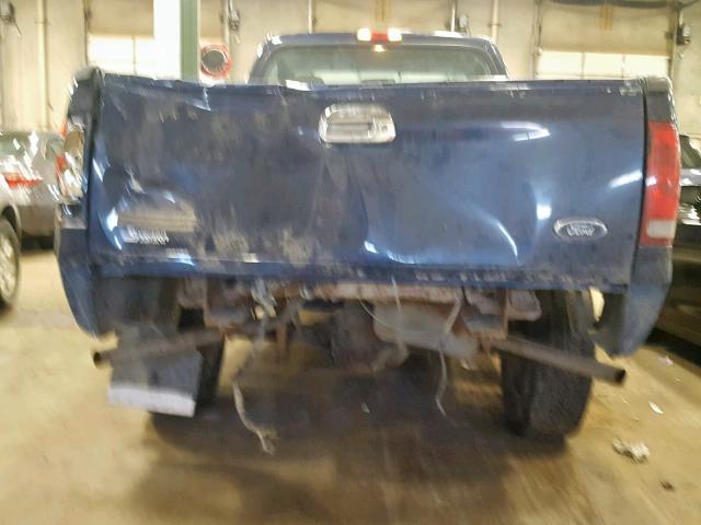 1FTWF31525EC33005 - 2005 FORD F350 SRW S BLUE photo 6