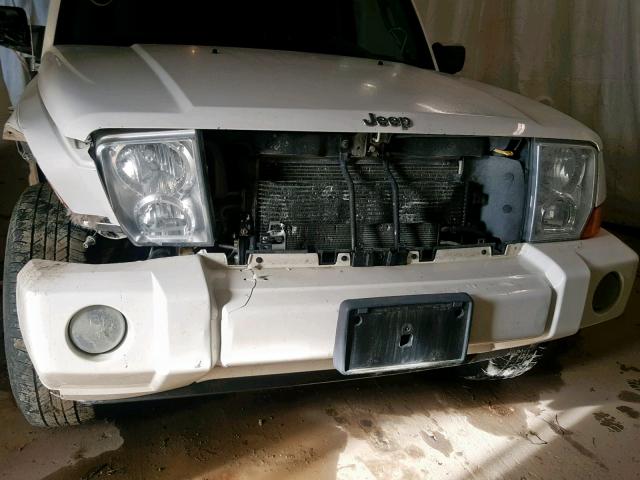 1J8HG48K97C676279 - 2007 JEEP COMMANDER WHITE photo 9