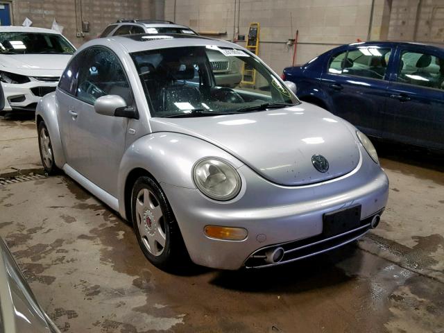 3VWCB21C11M444883 - 2001 VOLKSWAGEN NEW BEETLE SILVER photo 1