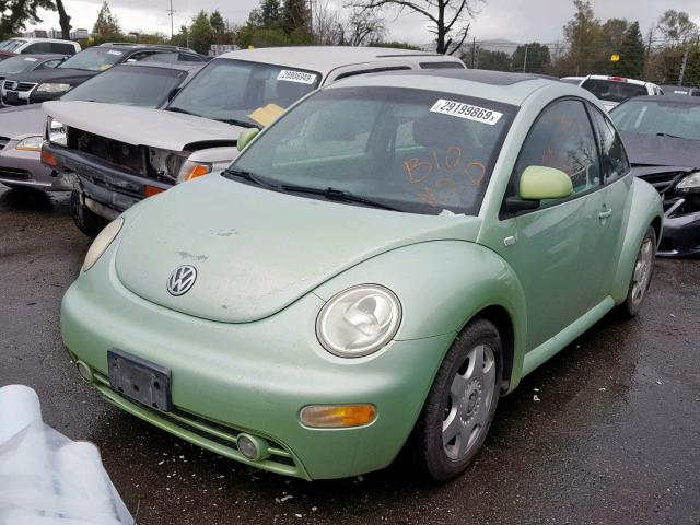 3VWCD21CXYM492290 - 2000 VOLKSWAGEN NEW BEETLE Grün Foto 2