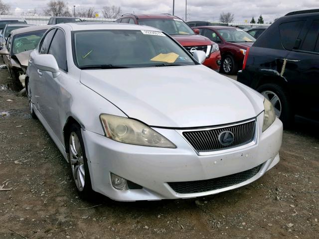 JTHCK262585019863 - 2008 LEXUS IS 250 WHITE photo 1