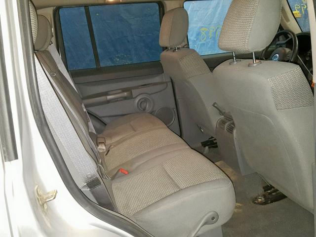 1J8HG48K76C206038 - 2006 JEEP COMMANDER SILVER photo 6