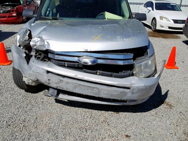 2FMDK51C39BA18761 - 2009 FORD FLEX SE SILVER photo 7