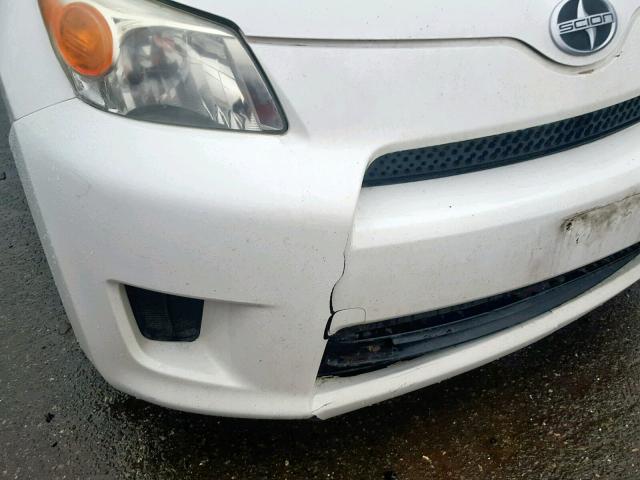 JTKKU10448J014018 - 2008 TOYOTA SCION XD WHITE photo 9