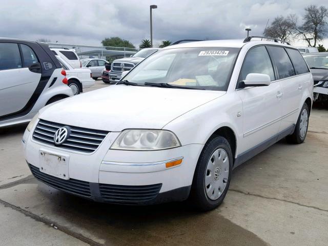 WVWND63B13E171289 - 2003 VOLKSWAGEN PASSAT GL WHITE photo 2