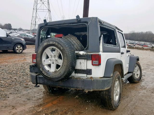 1C4AJWAG9HL739796 - 2017 JEEP WRANGLER S WHITE photo 4