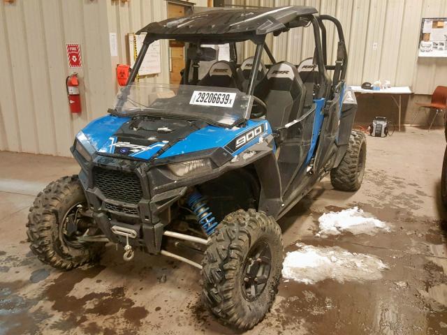 4XAVCE878FB318738 - 2015 POLARIS RZR 4 900 BLUE photo 2