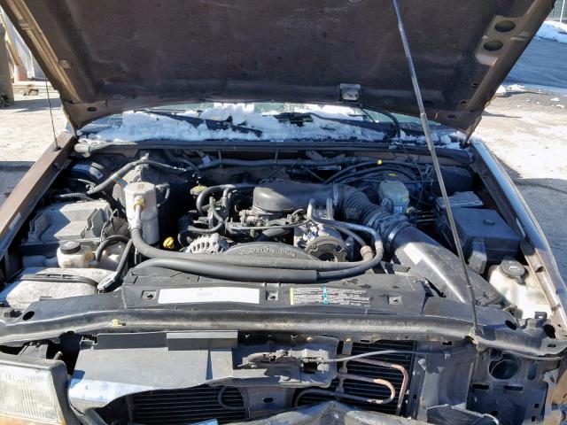 1GTDT13W32K218066 - 2002 GMC SONOMA BROWN photo 7