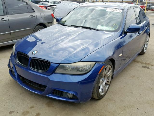 WBAPH5G56BNM73569 - 2011 BMW 328 I SULE BLUE photo 2