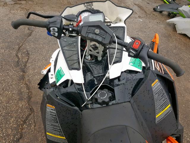 4UF16SNW9GT119372 - 2016 ARCTIC CAT ZR9000 ORANGE photo 5