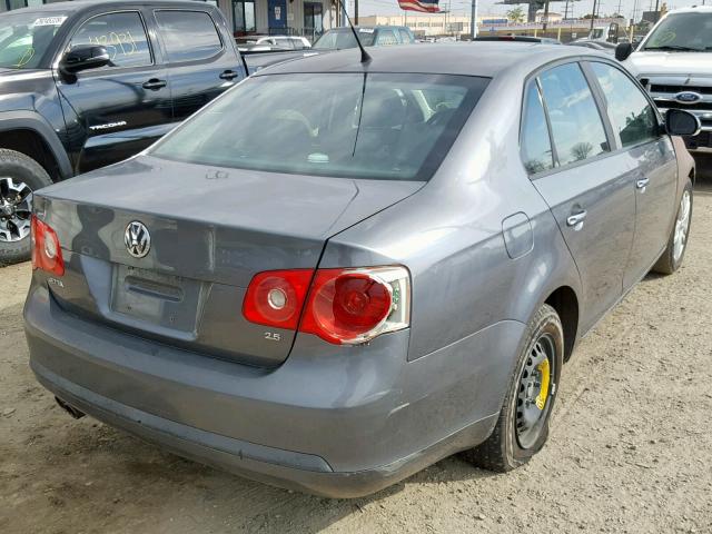 3VWPG71K17M123703 - 2007 VOLKSWAGEN JETTA 2.5 GRAY photo 4