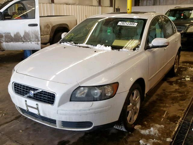 YV1MS382372269041 - 2007 VOLVO S40 2.4I WHITE photo 2