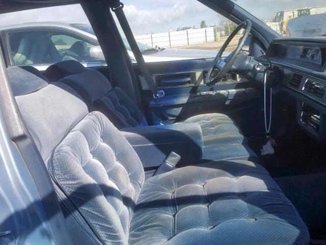 1G3HY54C4KW346047 - 1989 OLDSMOBILE DELTA 88 R BLUE photo 5