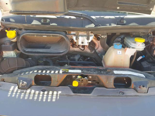 3C6TRVAG6GE104979 - 2016 RAM PROMASTER 白色 照片 7