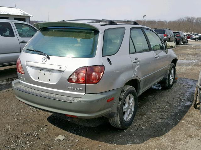 JT6HF10U4Y0149721 - 2000 LEXUS RX 300 SILVER photo 4