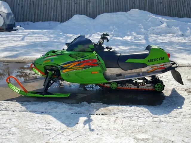 4UFU2SNW12T109645 - 2002 ARCTIC CAT ZR600 GREEN photo 3