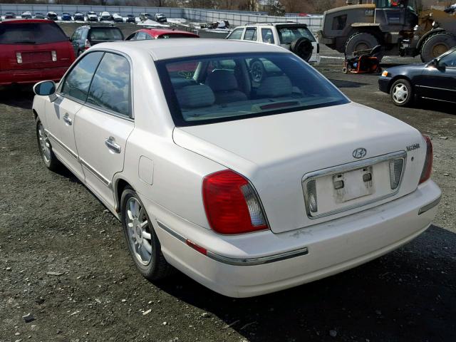 KMHFU45E74A280957 - 2004 HYUNDAI XG 350 WHITE photo 3