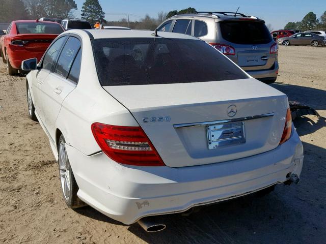 WDDGF4HB2CR211099 - 2012 MERCEDES-BENZ C 250 WHITE photo 3