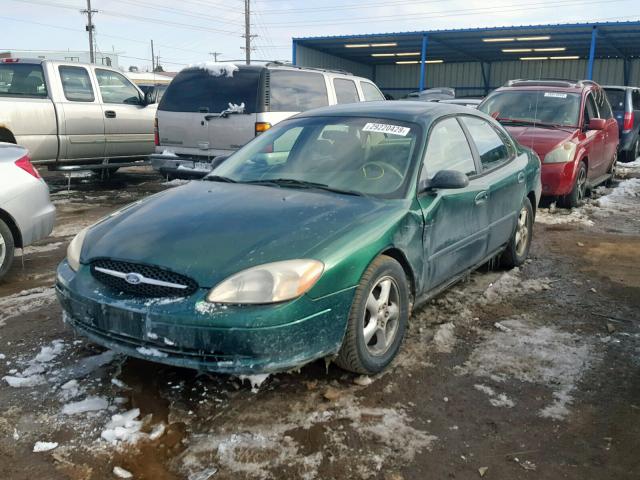 1FAFP55U3YG145704 - 2000 FORD TAURUS SES GREEN photo 2