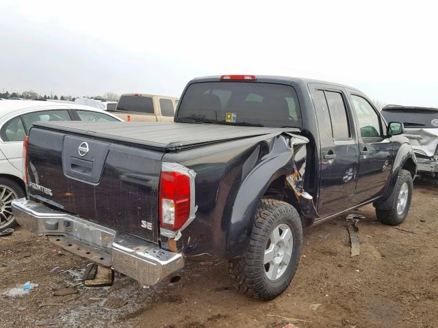 1N6AD07W05C407371 - 2005 NISSAN FRONTIER C BLACK photo 4