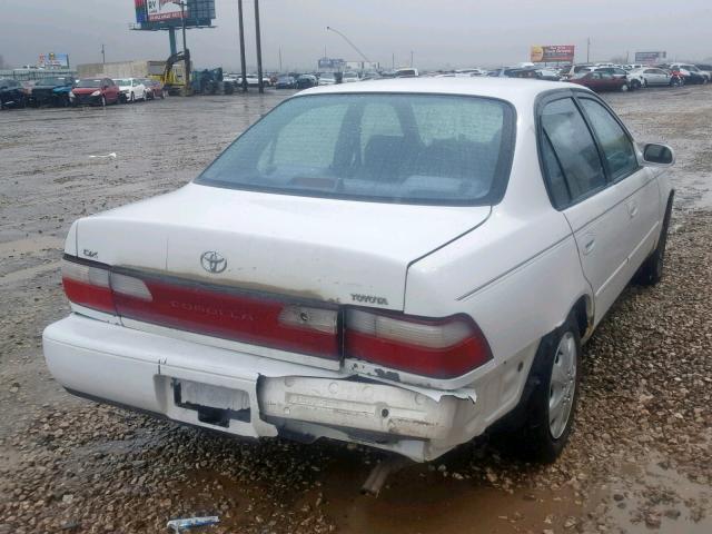 1NXBB02E9VZ593526 - 1997 TOYOTA COROLLA DX WHITE photo 4