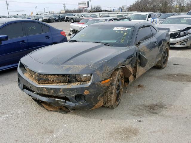 2G1FA1E33D9183222 - 2013 CHEVROLET CAMARO LS CHARCOAL photo 2