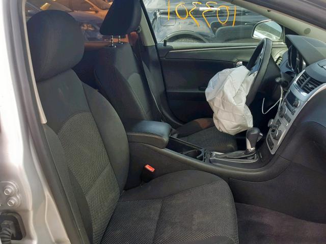 1G1ZC5E09CF368059 - 2012 CHEVROLET MALIBU 1LT 银色 照片 5