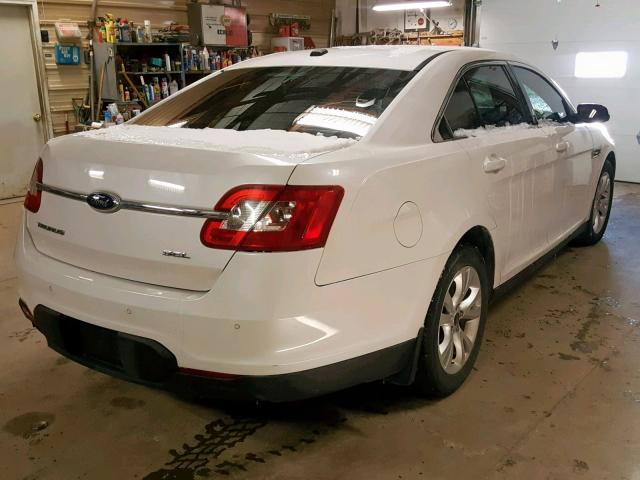 1FAHP2EW7CG111069 - 2012 FORD TAURUS SEL WHITE photo 4