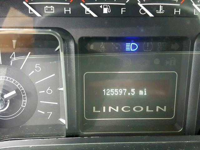 5LMFU28558LJ00804 - 2008 LINCOLN NAVIGATOR Blanc photo 8
