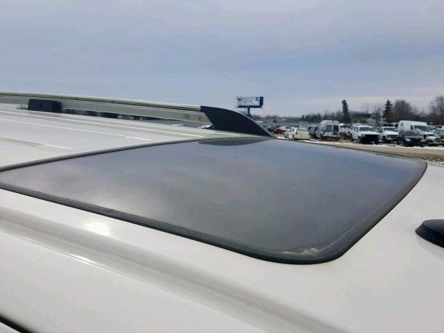 5LMFU28558LJ00804 - 2008 LINCOLN NAVIGATOR Blanc photo 9