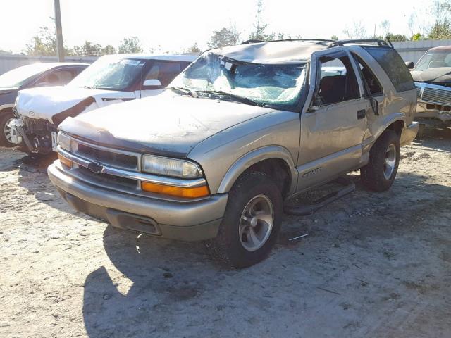 1GNCS18W4YK188597 - 2000 CHEVROLET BLAZER GOLD photo 2