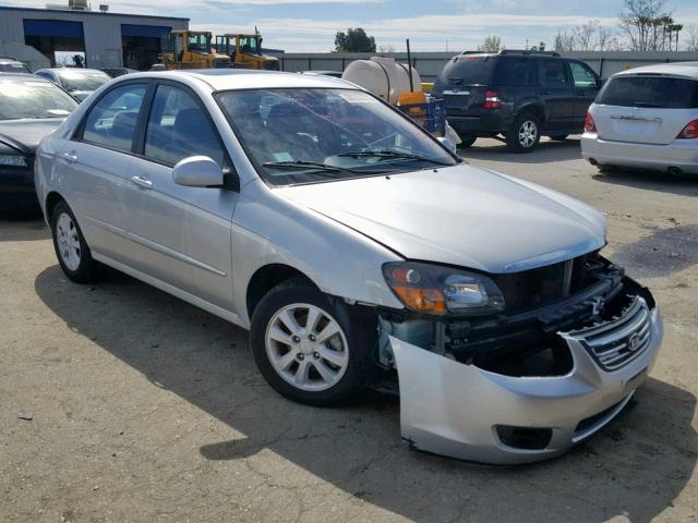 KNAFE222495622426 - 2009 KIA SPECTRA EX WHITE photo 1