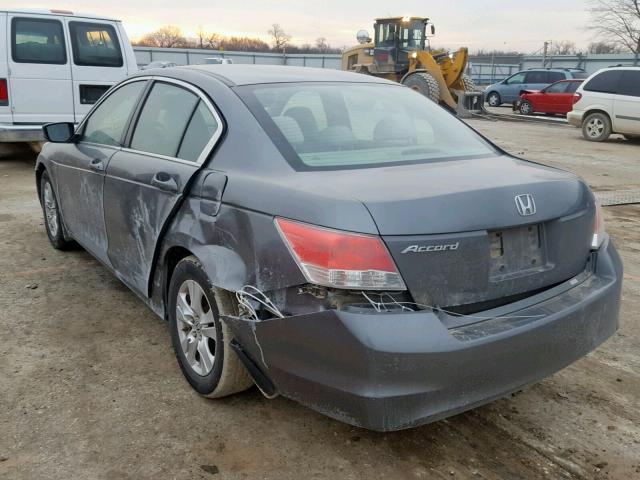 1HGCP2F41AA119901 - 2010 HONDA ACCORD LXP SILVER photo 3