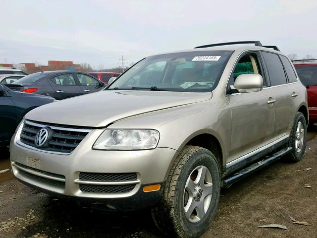 WVGBC77L34D067713 - 2004 VOLKSWAGEN TOUAREG 3. TAN photo 2