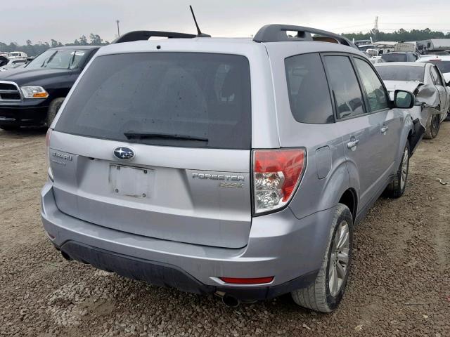 JF2SHAECXCH431463 - 2012 SUBARU FORESTER L SILVER photo 4