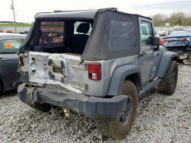 1C4AJWAGXDL648711 - 2013 JEEP WRANGLER S Gümüş foto 4